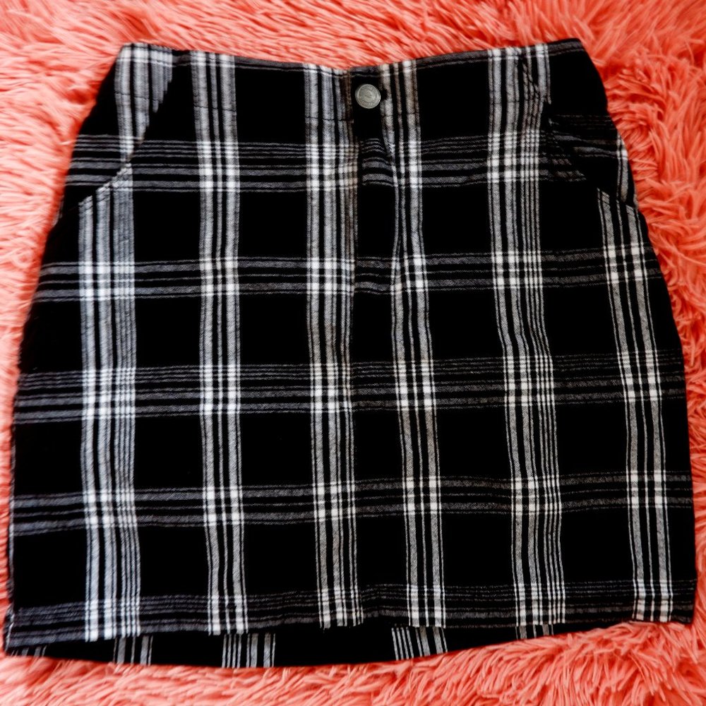 Hollister Caro Mini Skirts (S)